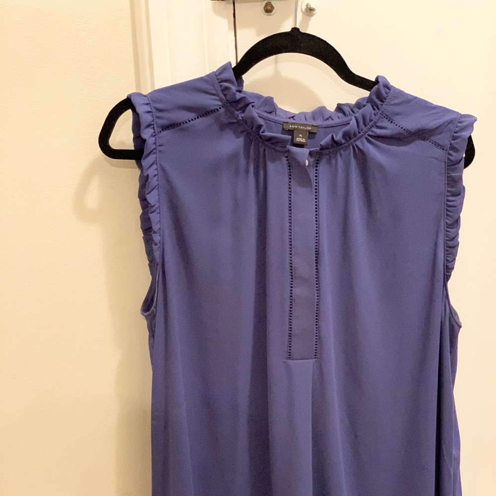 Sleeveless Button down ruffle neck and arm